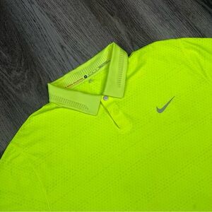 Nike Golf Tiger Woods Air Flow ADV Cooling Polo 639823-702 Neon‎ Yellow Men’s M